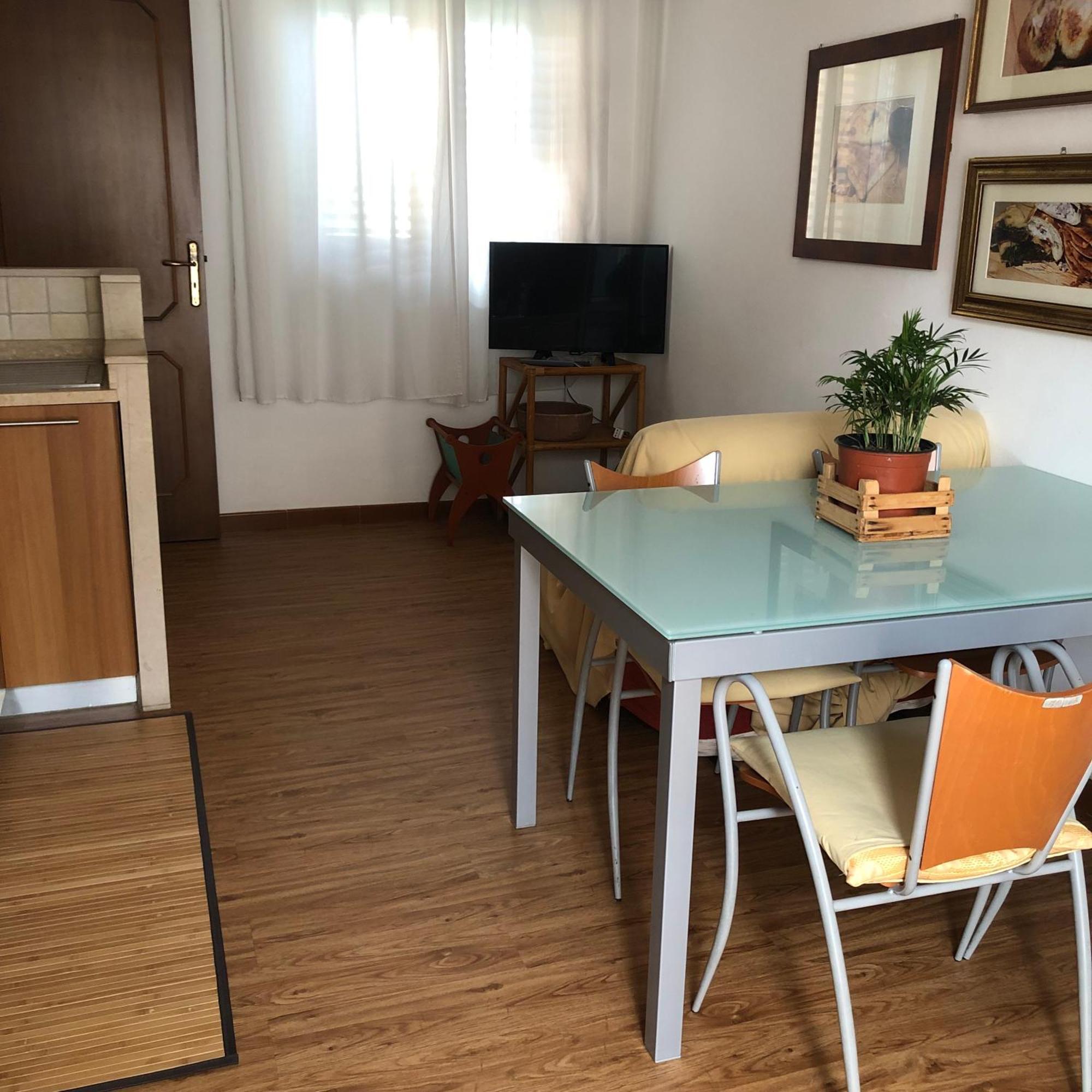 Casa Dorina Charme E Comfort A 100 M Dal Mare Донналуката Экстерьер фото